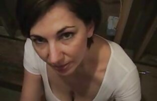 XXX Sculacciare la ragazza porno gratis film completi con un membro in faccia.